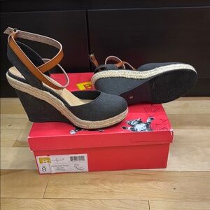 Wedge Sandals - Black and Tan